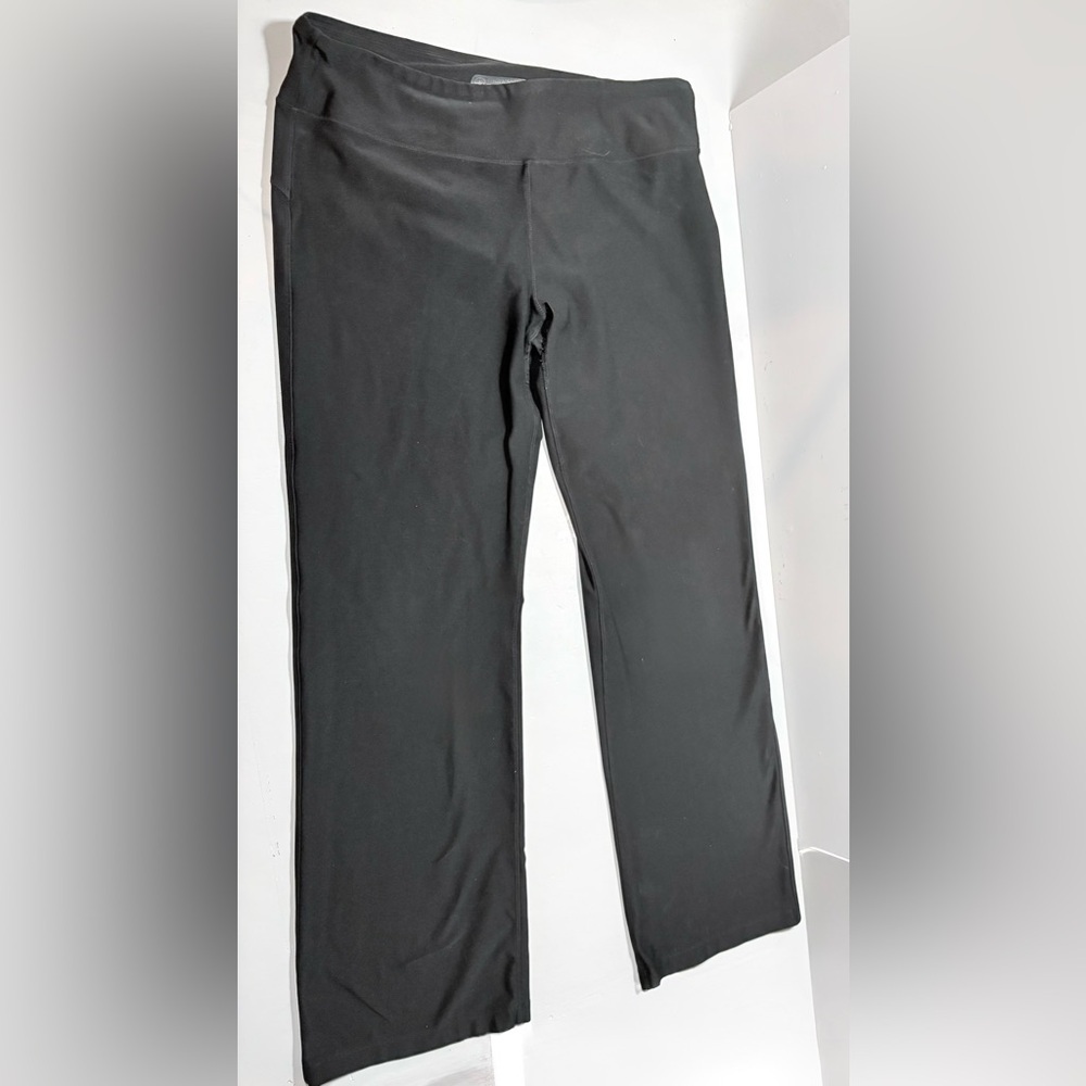 Mondetta Black Leggings